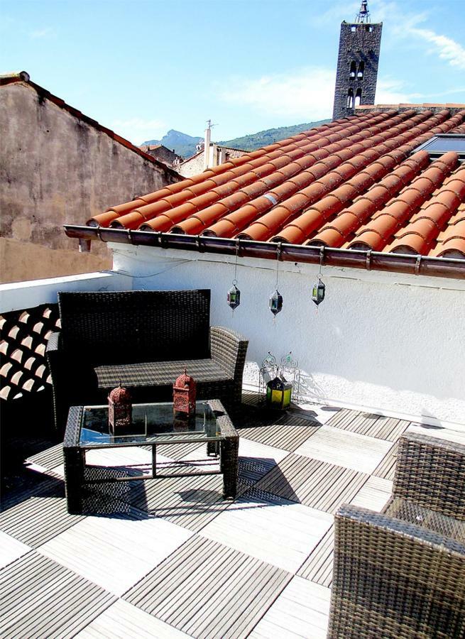 Appartement De Charme Arles-Sur-Tech Exterior photo